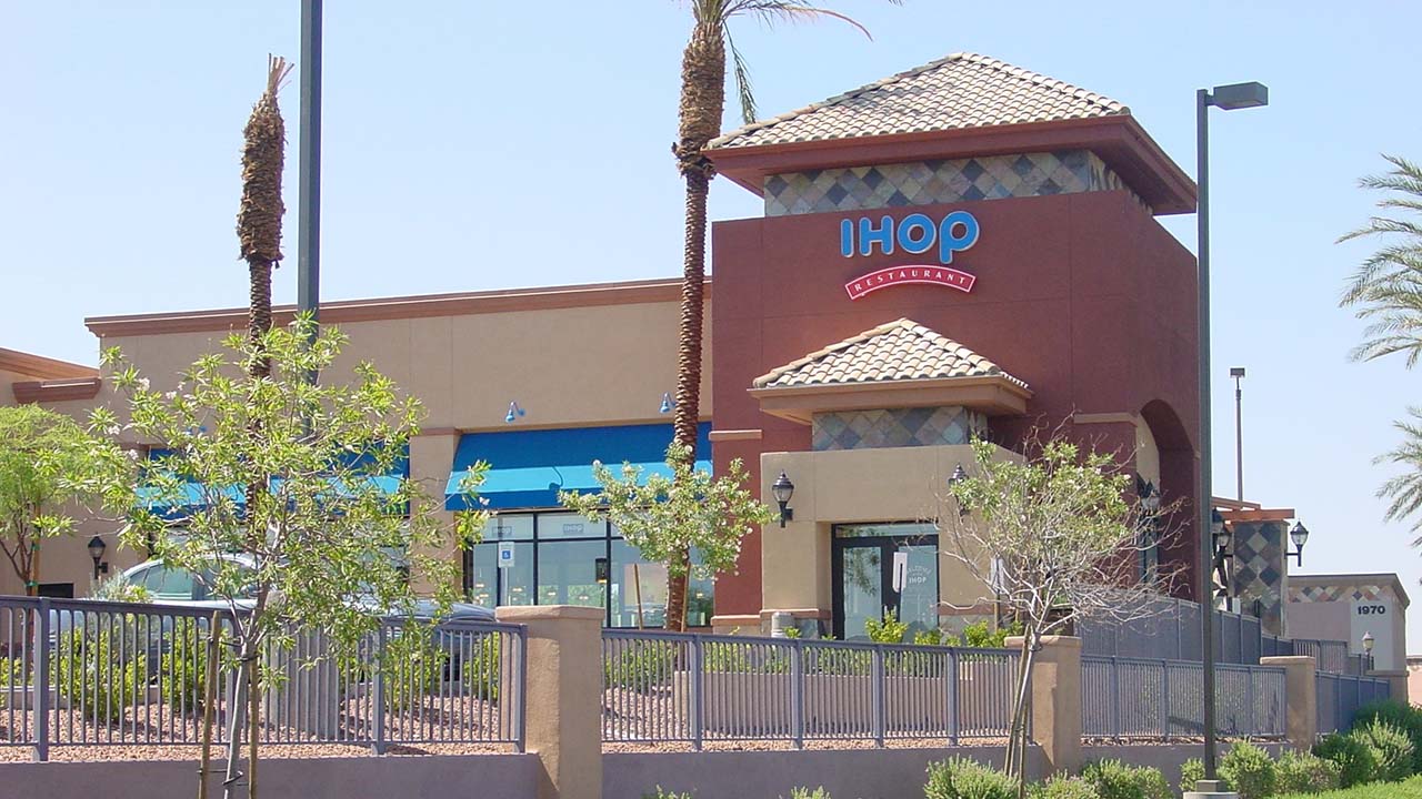 outside - Picture of IHOP, Las Vegas - Tripadvisor